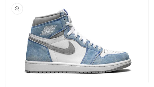 Jordan Air Jordan 1 Retro High
OG "Hyper Royal" sneakers